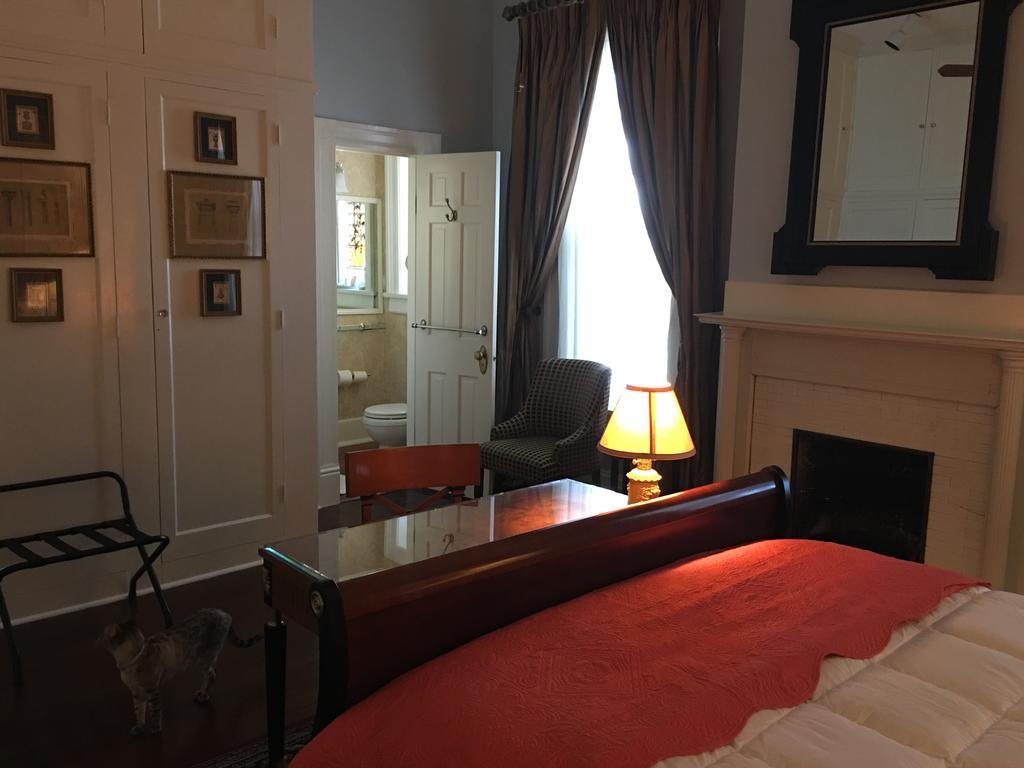 مبيت وإفطار ماكون Burke Mansion المظهر الخارجي الصورة