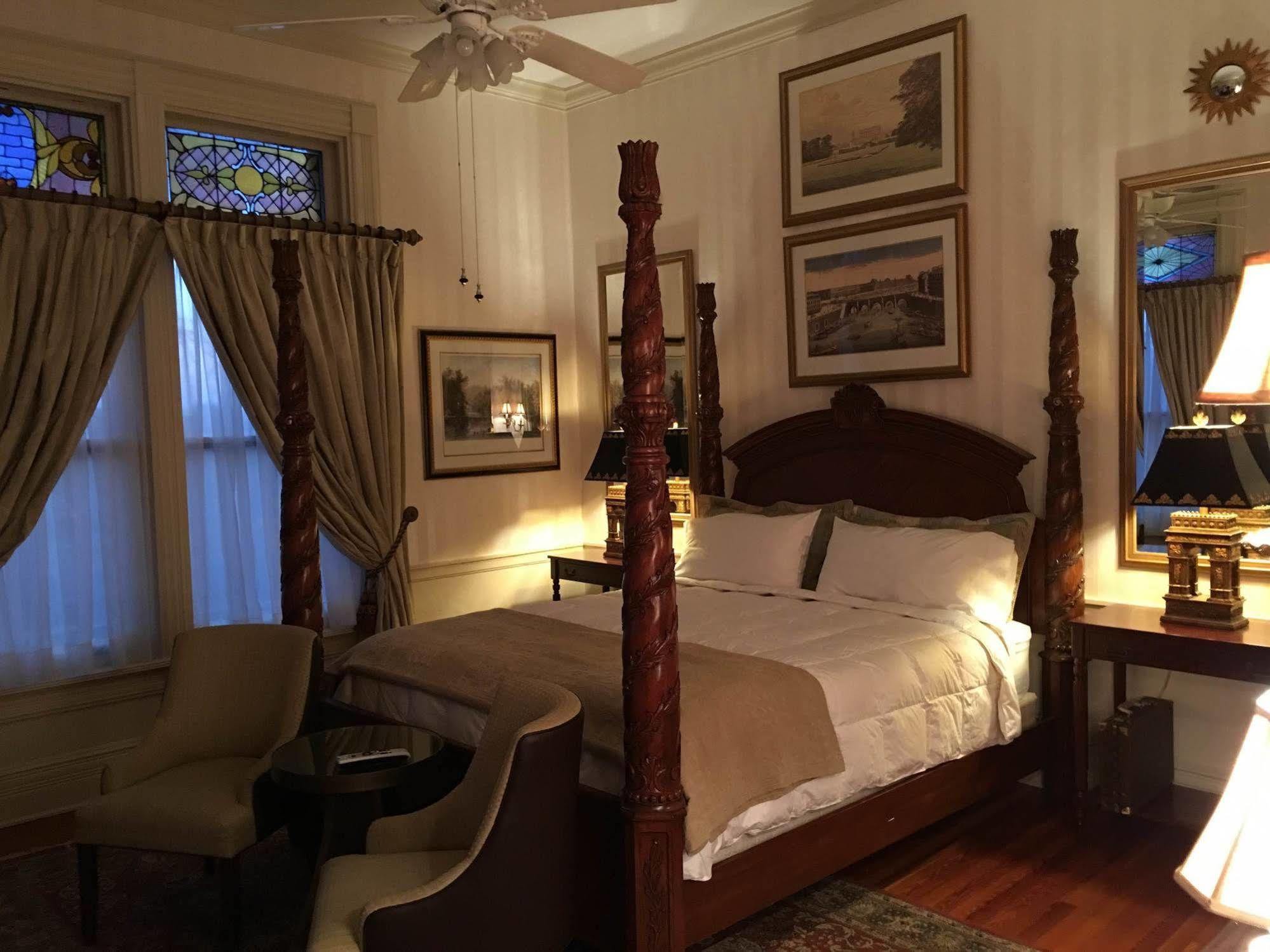 مبيت وإفطار ماكون Burke Mansion المظهر الخارجي الصورة