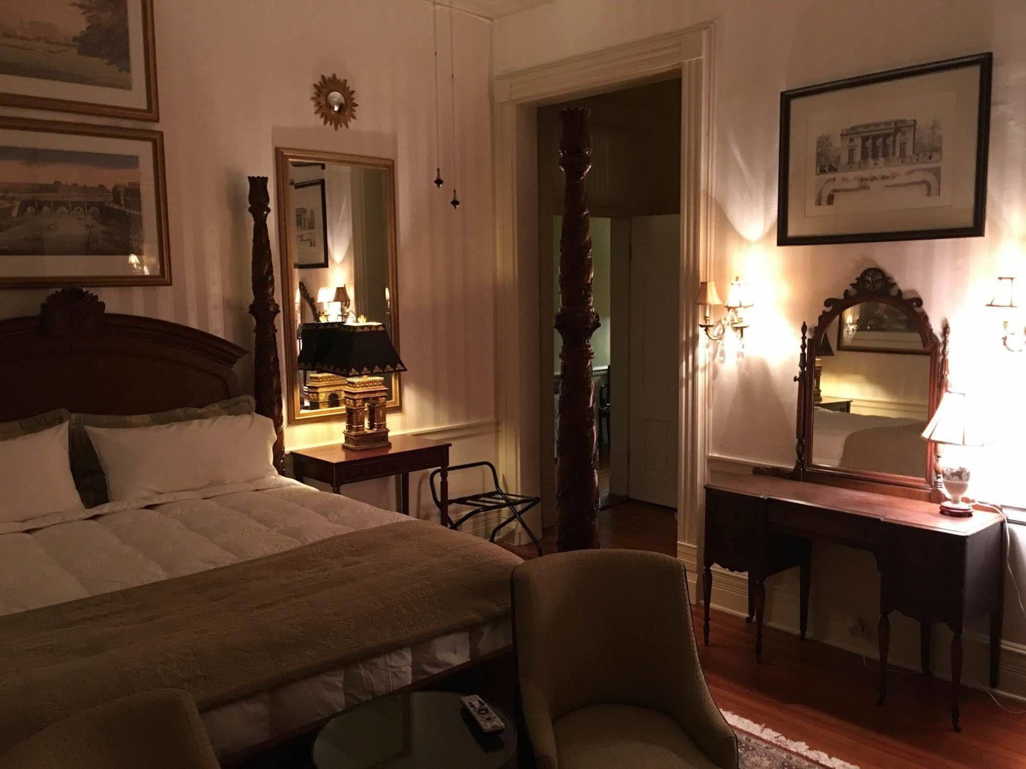 مبيت وإفطار ماكون Burke Mansion المظهر الخارجي الصورة