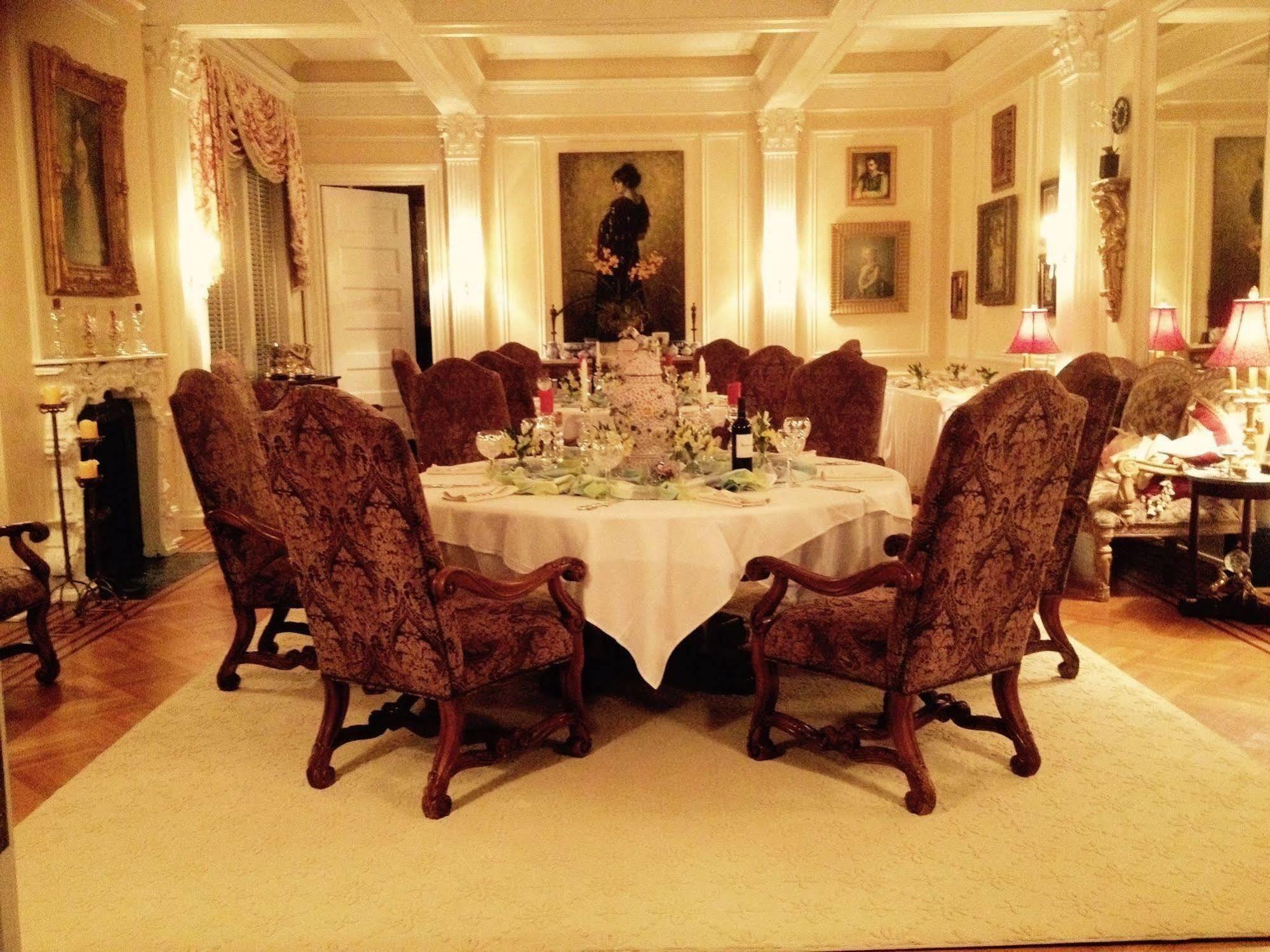 مبيت وإفطار ماكون Burke Mansion المظهر الخارجي الصورة